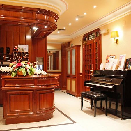 מדריד Hostal Victoria III מראה חיצוני תמונה
